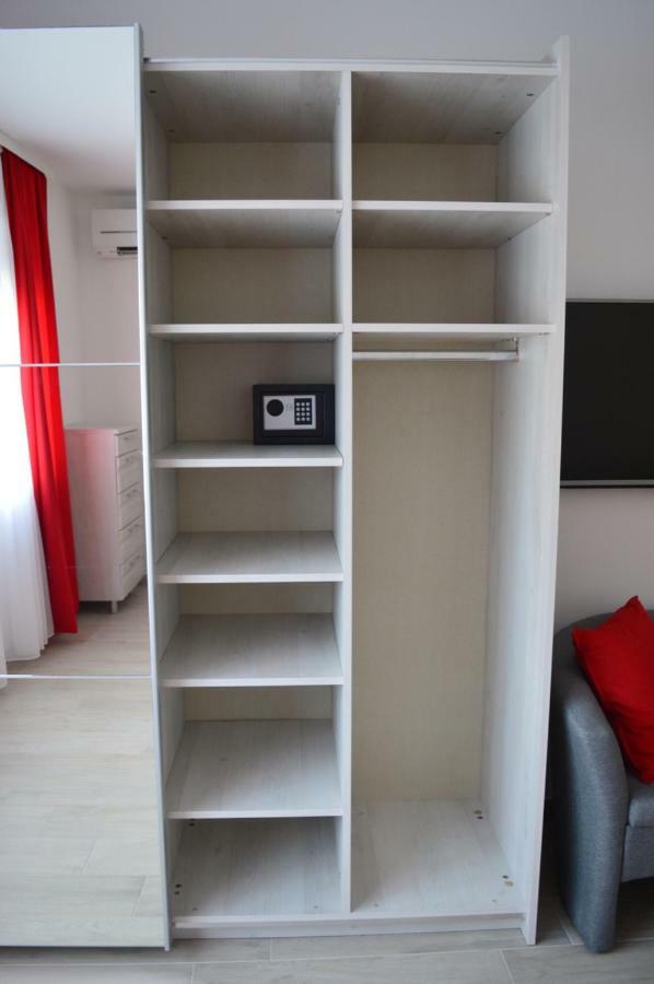 Margherita'S Room Ровинь Экстерьер фото