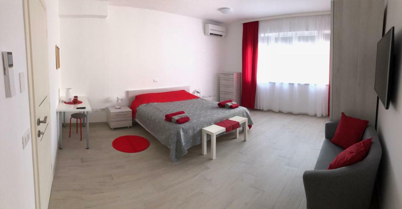Margherita'S Room Ровинь Экстерьер фото